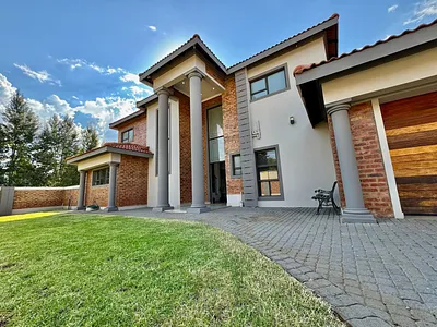 3 Bedroom House For Sale in Potchefstroom - tifz.webp