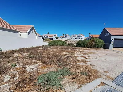 Vacant Land For Sale in Velddrif - M3J0.webp