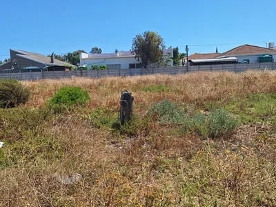 Vacant Land For Sale in Velddrif - 4KTl.webp