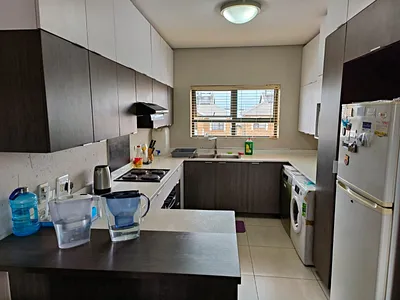 3 Bedroom Apartment For Sale in Boksburg - img
