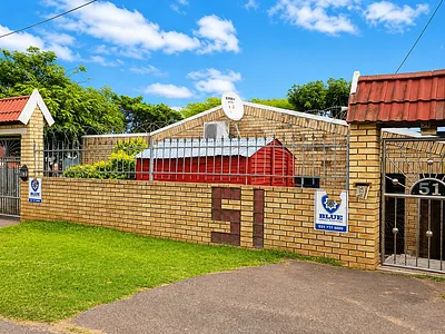 2 Bedroom House For Sale in Durban - img