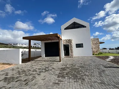 3 Bedroom House For Sale in St Helena Bay - GNUp.webp