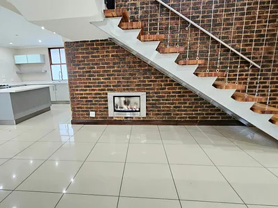 2 Bedroom Townhouse To Rent in Sandton - img