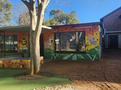 4 Bedroom House For Sale in Hartbeespoort - IyzU.webp