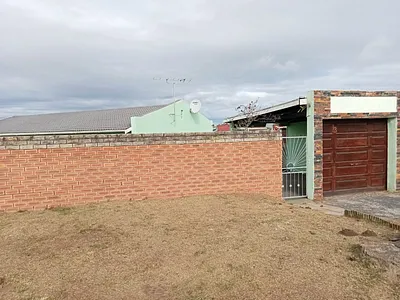 4 Bedroom House For Sale in Bhisho - ZZhk.webp