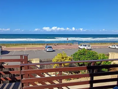6 Bedroom House For Sale in Durban - m8DO.webp