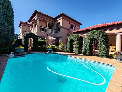 4 Bedroom House For Sale in Potchefstroom - img