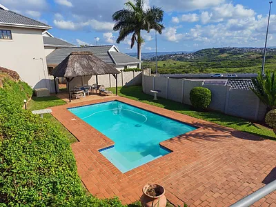 3 Bedroom Townhouse For Sale in Umhlanga - img