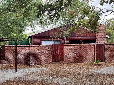 3 Bedroom House For Sale in Marloth Park - ligL.webp