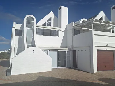 2 Bedroom Apartment For Sale in Velddrif - TzI0.webp