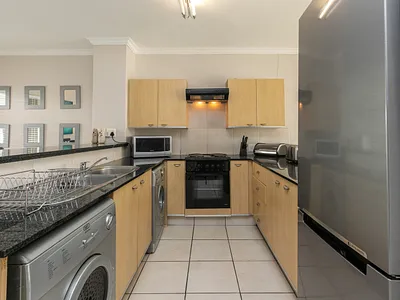 2 Bedroom Apartment To Rent in Sandton - img