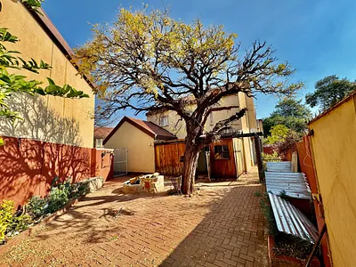 3 Bedroom Apartment For Sale in Potchefstroom - taoJ.webp