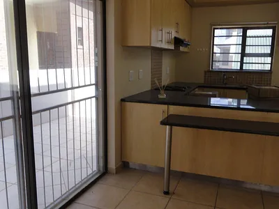 1 Bedroom Apartment For Sale in Potchefstroom - 0PTy.webp