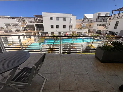 2 Bedroom Apartment For Sale in Blouberg - img