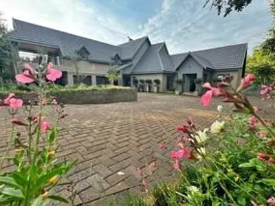 4 Bedroom House For Sale in Bloemfontein - TMVu.webp