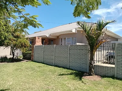 3 Bedroom House To Rent in East London - img
