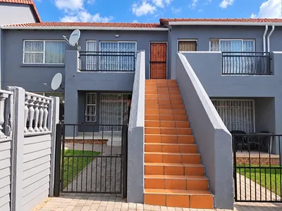 2 Bedroom Apartment For Sale in Midrand - img