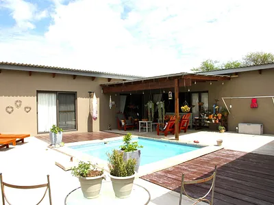 3 Bedroom House For Sale in Hoedspruit - KtBO.webp