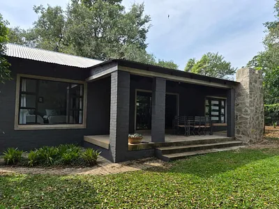 2 Bedroom Apartment To Rent in Hoedspruit - T4aK.webp