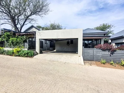 2 Bedroom House To Rent in Hoedspruit - GB1A.webp