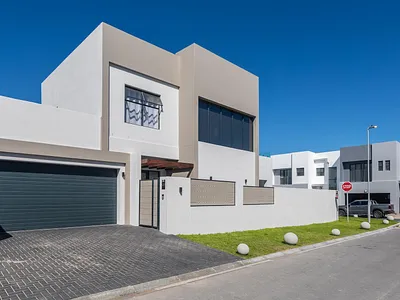 4 Bedroom House For Sale in Blouberg - nTDd.webp