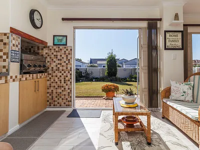 3 Bedroom House For Sale in Blouberg - A8Kv.webp