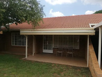2 Bedroom Townhouse For Sale in Bela Bela - vOUn.webp