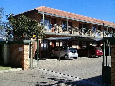 2 Bedroom Apartment For Sale in Potchefstroom - SnJ6.webp