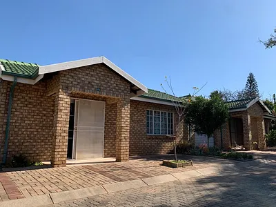 2 Bedroom Townhouse For Sale in Bela Bela - pFuJ.webp