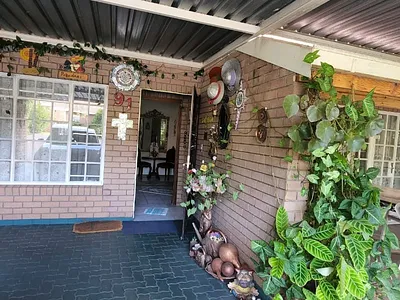 2 Bedroom Townhouse For Sale in Bela Bela - GIrX.webp