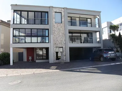 4 Bedroom Townhouse For Sale in Langebaan - BTYc.webp