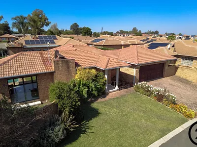 2 Bedroom House For Sale in Benoni - hfEV.webp