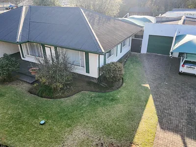 3 Bedroom House For Sale in Benoni - RBWp.webp