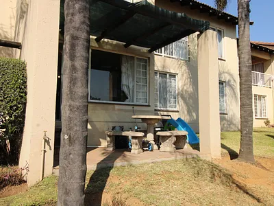 3 Bedroom Apartment To Rent in Sandton - yFWG.webp