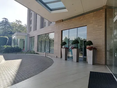 1 Bedroom Apartment To Rent in Sandton - hkc1.webp