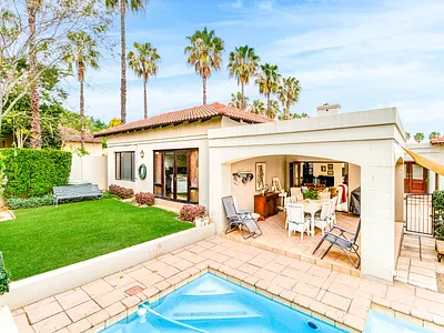 3 Bedroom House For Sale in Sandton - BWTz.webp