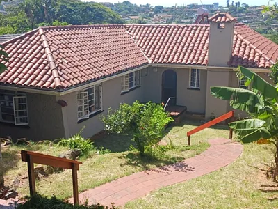 3 Bedroom House For Sale in Durban - cgI1.webp