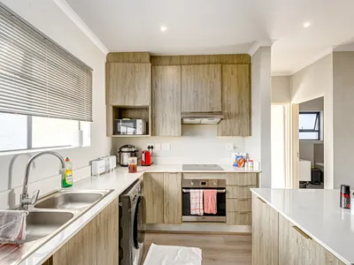 2 Bedroom Apartment To Rent in Sandton - nfDE.webp