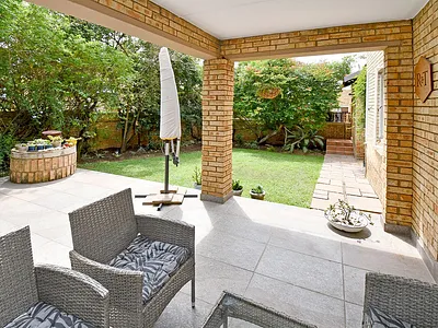 3 Bedroom Townhouse For Sale in Randburg - img