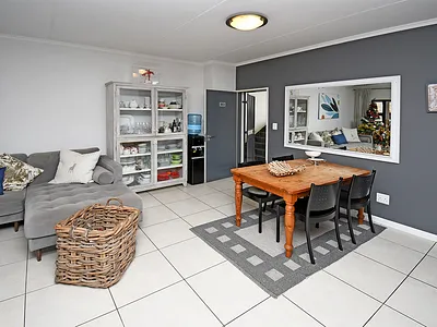 3 Bedroom Apartment For Sale in Randburg - xcUr.webp