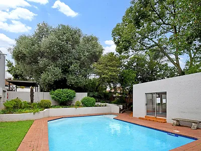 1 Bedroom Apartment For Sale in Sandton - img