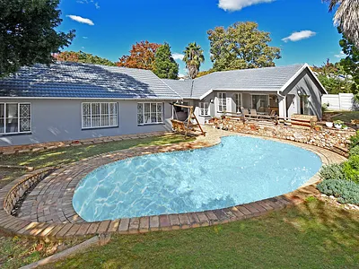 3 Bedroom House For Sale in Randburg - Ruhc.webp