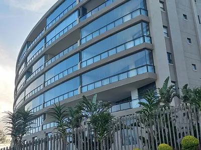 3 Bedroom Apartment For Sale in La Mercy - JCHE.webp