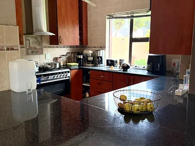 3 Bedroom House To Rent in Centurion - img