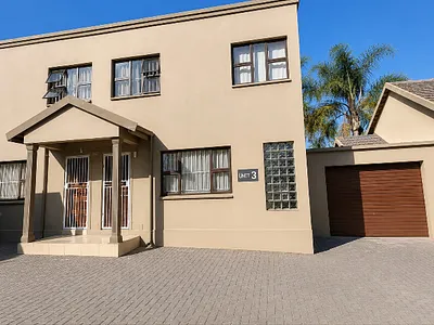 3 Bedroom Apartment To Rent in Centurion - hJ8a.webp