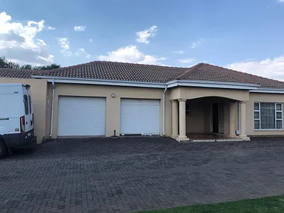 1 Bedroom Apartment To Rent in Centurion - 37uu.webp