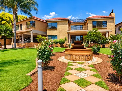8 Bedroom House For Sale in Centurion - JQ4w.webp