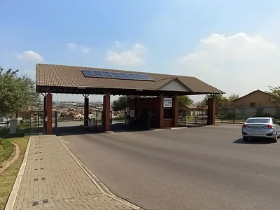 4 Bedroom Townhouse For Sale in Centurion - USyf.webp