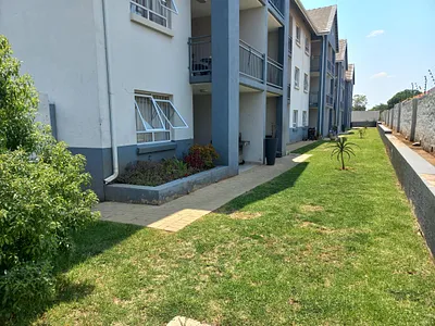 2 Bedroom Apartment For Sale in Centurion - IeAg.webp