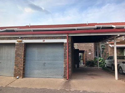 3 Bedroom Apartment To Rent in Midrand - SOTl.webp